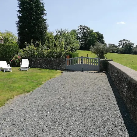 Maison De Charme A Sur Sienne Avec Jardin Clos *