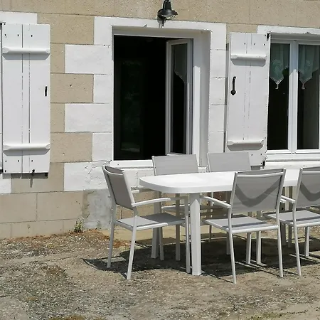 Maison De Charme A Sur Sienne Avec Jardin Clos *